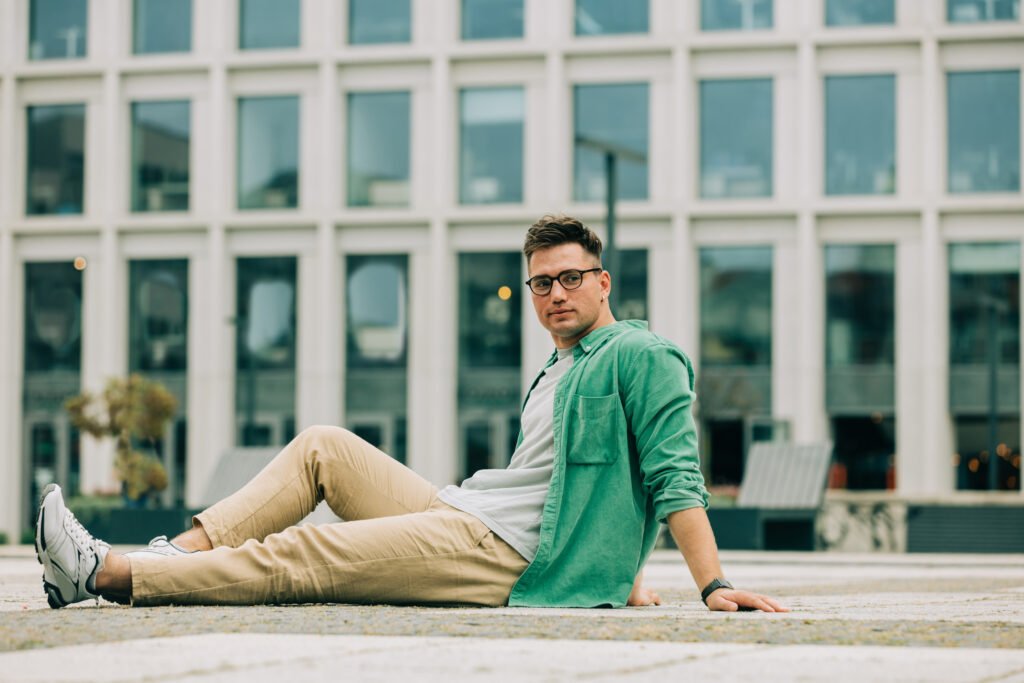 Vestirse informal no es vestir descuidado