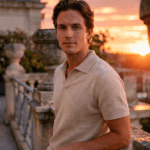 Polo de punto beige, el intento de verse elegante sin saber por qué