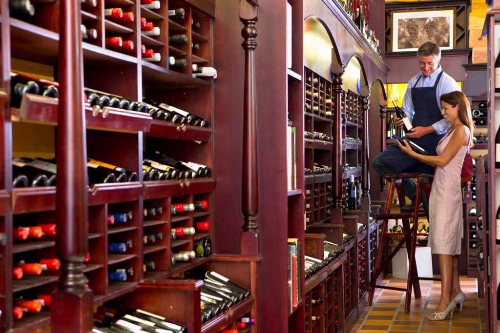 Una basta colección de vinos de lujo