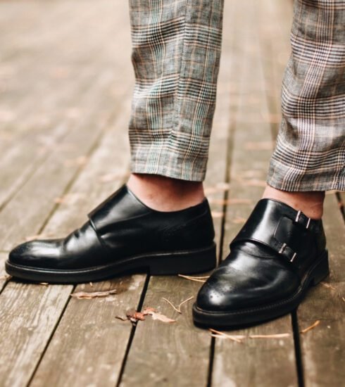 Chelsea, derby y mocasines son tres clásicos del calzado masculino.